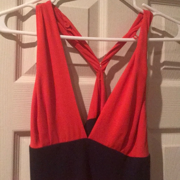 Perfect for PROM and wedding season! BCBGMAXAZRIA - Picture 2 of 4